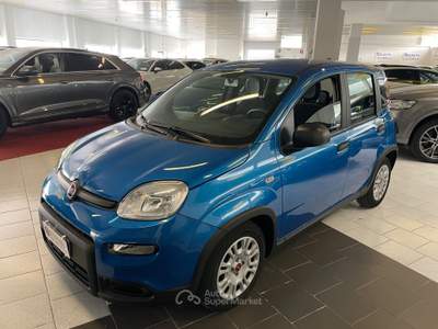 Fiat Panda FireFly S&S Hybrid 5 Posti Sensori Blu/Azzurro usata Gozzano