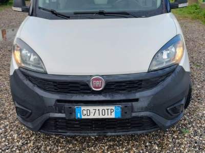 Fiat Doblò Doblo cargo 1.3 mjt 95cv CH1 Business S&S cargo 1.3 mjt 95cv CH1 Business S&S Bianco usata Prato