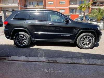 Jeep Grand Cherokee Jeep Grand Cherokee  3.0 V6 CRD 250CV Nero usata Frosinone