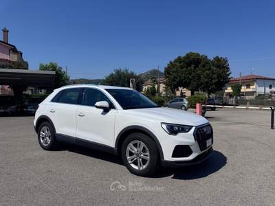 Audi Q3 S tronic Business Bianco usata SANT'AGATA DE'  GOTI