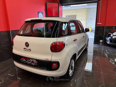 Fiat 500L 85 CV Lounge Bianco usata Giugliano in Campania