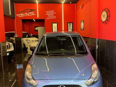 Hyundai ix20 Comfort Blu/Azzurro usata Giugliano in Campania