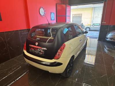 Lancia Ypsilon 75 CV Platino Beige usata Giugliano in Campania