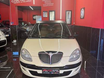 Lancia Ypsilon 75 CV Platino Beige usata Giugliano in Campania