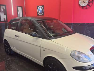 Lancia Ypsilon 75 CV Platino Beige usata Giugliano in Campania