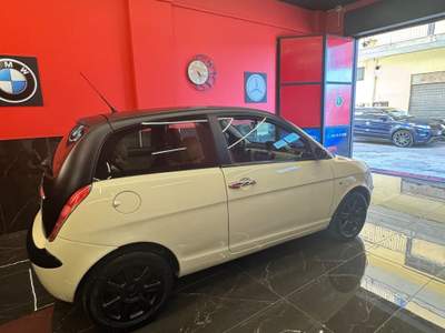 Lancia Ypsilon 75 CV Platino Beige usata Giugliano in Campania