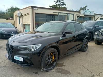 Alfa Romeo Stelvio AT8 Q4 Quadrifoglio Nero usata Monopoli