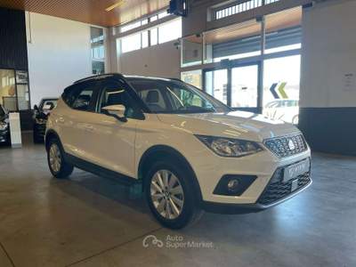 Seat Arona Arona 2017 1.0 tgi Style 90cv Neopatentati Bianco usata Verona