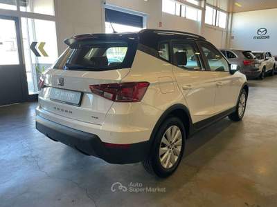 Seat Arona Arona 2017 1.0 tgi Style 90cv Neopatentati Bianco usata Verona