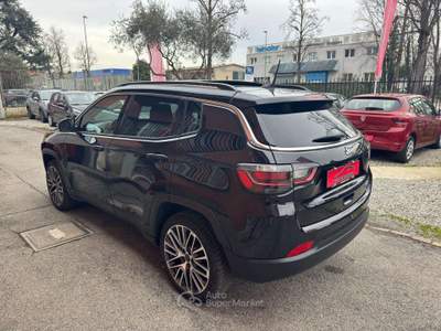 Jeep Compass 1.3 turbo t4 Limited 2wd 130cv TETTO Nero usata Cernusco sul Naviglio