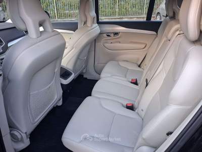 Volvo XC90 XC90  235cv autom. 7 posti Nero usata Pavia