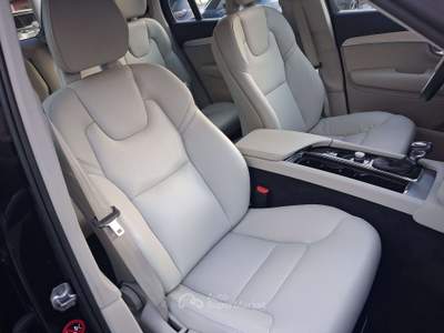 Volvo XC90 XC90  235cv autom. 7 posti Nero usata Pavia