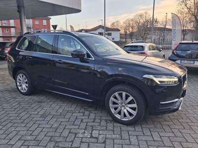 Volvo XC90 XC90  235cv autom. 7 posti Nero usata Pavia