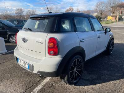 MINI Cooper D Countryman 2.0 ALL4 Automatica Bianco usata Casalgrande