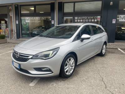Opel Astra S&S Sports Tourer Business Grigio usata Casalgrande
