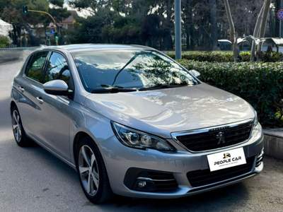 Peugeot 308 S&S EAT8 Allure Grigio usata Bari