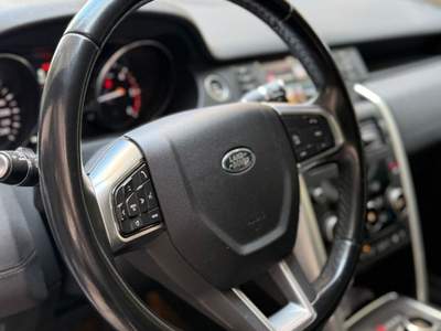 Land Rover Discovery Sport **AUTOCARRO** Bianco usata Bari