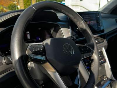 Volkswagen T-Roc 3532076833 INFO PINO Argento usata Mercogliano