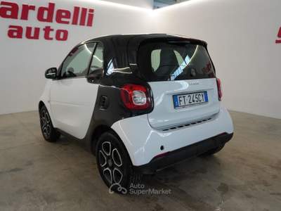 Smart ForTwo 70 1.0 twinamic Passion Bianco usata San Vito dei Normanni