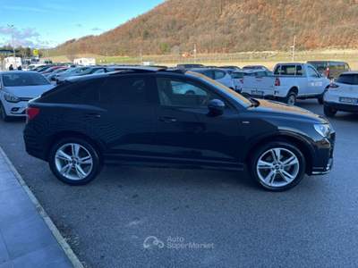 Audi Q3 SPB 35 TDI Stronic Identity Black S-line SPORTBACK Nero usata Sant'Angelo in vado