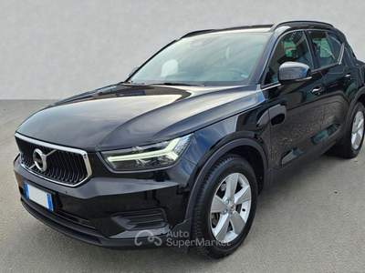 Volvo XC40 T2 Business Nero usata Cassacco
