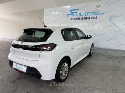 Peugeot 208 Peugeot 208 1.5 Hdi 100cv 5 porte Bianco usata Pompei