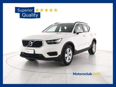 Volvo XC40 T2 Geartronic Momentum Core Bianco usata Modena
