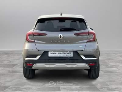 Renault Captur Captur 1.6 e-tech hybrid initiale paris 145cv auto Grigio usata Arezzo
