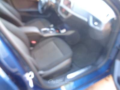 BMW Serie 1 116d 116 116d 5p. Business Advantage automatico Blu/Azzurro usata Torino