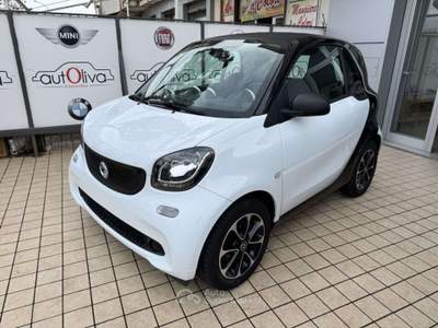 Smart ForTwo 1.0  71cv twinamic Argento usata Cesa