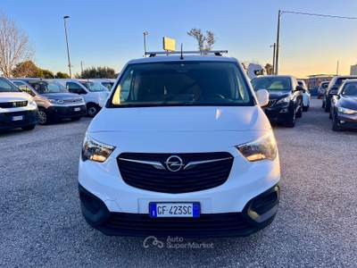 Opel Combo 1.5 BlueHDi 100 CV L1H1 EDITION FURGONE - 3 POSTI Bianco usata Latina