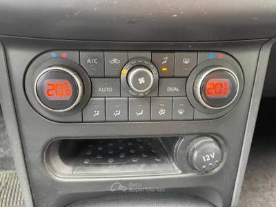Nissan Qashqai 1.5 dci Visia Dpf FL Grigio usata San Giorgio delle Pertiche