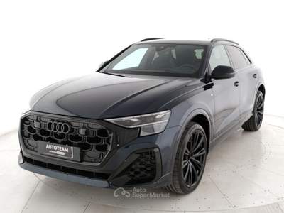 Audi Q8  3.0 tfsi mhev s line quattro 340cv tiptronic/ list: 126.240,00 eur Blu/Azzurro usata Padova