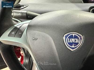 Lancia Ypsilon Ypsilon 1.0 FireFly 5 porte S&S Hybrid Gold Rosso usata ACI CASTELLO