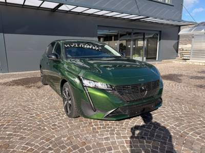 Peugeot 308 308 Hybrid 180 e-EAT8 Allure Verde usata Agnone