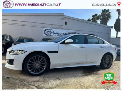 Jaguar XE XE 2.0 D Turbo 180 CV AWD aut. R-Sport Bianco usata Cagliari