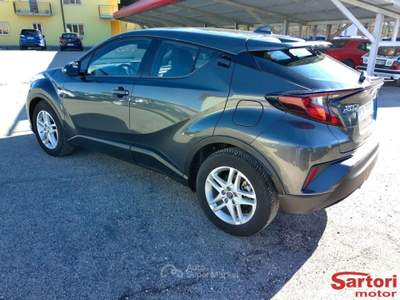 Toyota C-HR 1.8 Hybrid E-CVT Dynamic Grigio usata Mogliano Veneto
