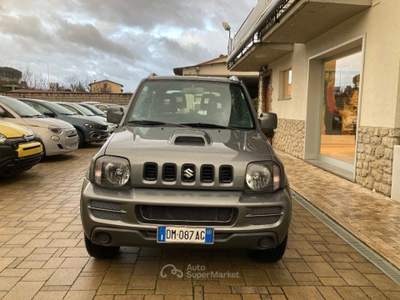 Suzuki Jimny 1.5 DDiS cat 4WD JLX Più Grigio usata Cortona