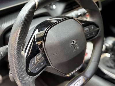 Peugeot 208 Stop&Start 5 porte GT Line Nero usata Bari