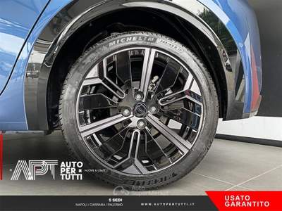 Lancia Ypsilon Ypsilon Hybrid e-DCT Edizione Cassina Blu/Azzurro usata Carrara