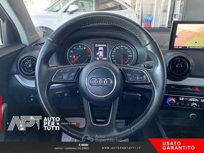 Audi Q2 Q2 1.4 tfsi Business Argento usata Carrara