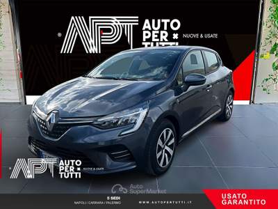 Renault Clio Clio 1.6 hybrid Zen E-Tech 140cv auto my21 Argento usata Carrara