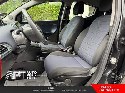 Lancia Ypsilon Ypsilon 1.0 firefly hybrid Platino s&s 70cv Nero usata Carrara
