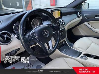 Mercedes-Benz GLA GLA 200 d (cdi) Sport 4matic auto Grigio usata Carrara