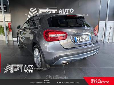 Mercedes-Benz GLA GLA 200 d (cdi) Sport 4matic auto Grigio usata Carrara
