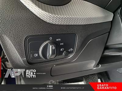 Audi Q2 Q2 35 2.0 tdi Admired Advanced quattro s-tronic Blu/Azzurro usata Carrara