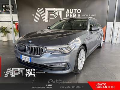 BMW Serie 5 530d 530d Touring xdrive Luxury 265cv auto Grigio usata Napoli