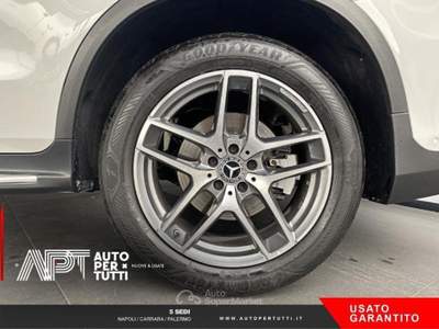 Mercedes-Benz GLC GLC 220 d Premium 4matic auto Blu/Azzurro usata Napoli