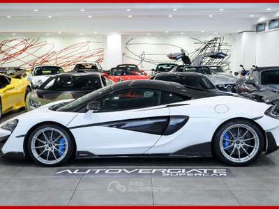 McLaren 600LT **Coupè|FULL CARBON SPEC|SPECIAL PAINT Bianco usata Vergiate