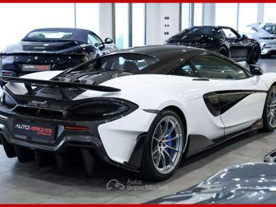 McLaren 600LT **Coupè|FULL CARBON SPEC|SPECIAL PAINT Bianco usata Vergiate